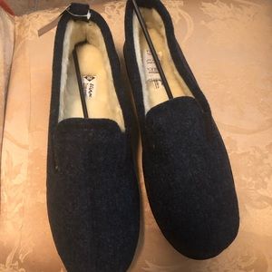 Quality men slippers size 14 New
